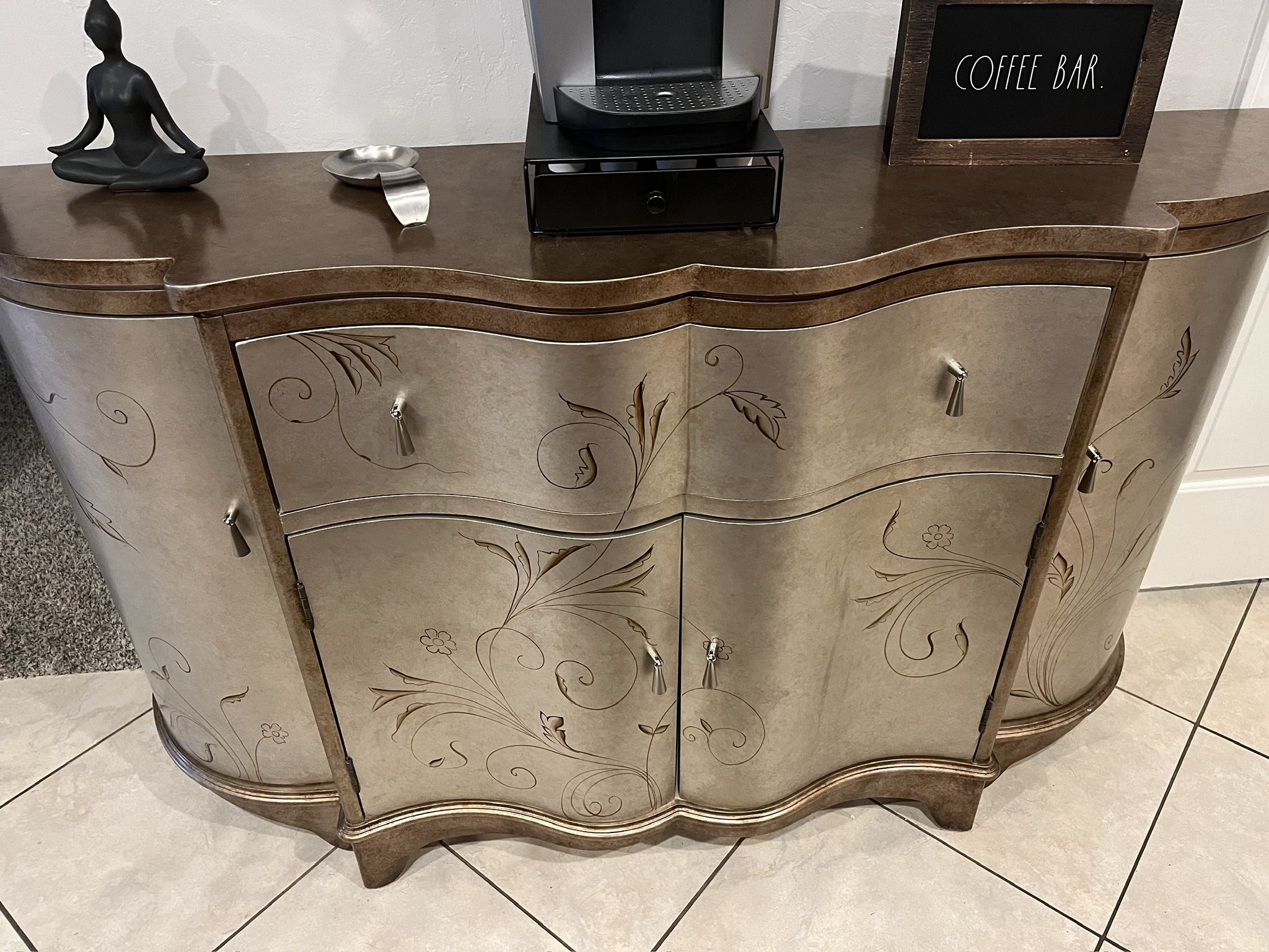Beautiful Credenza Cabinet 