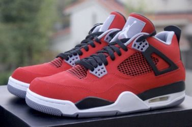 Jordan retro 4s Toros