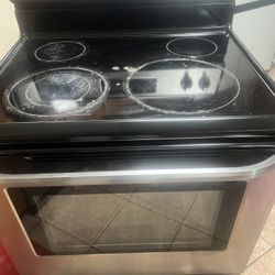 Frigidaire Electric Stove 