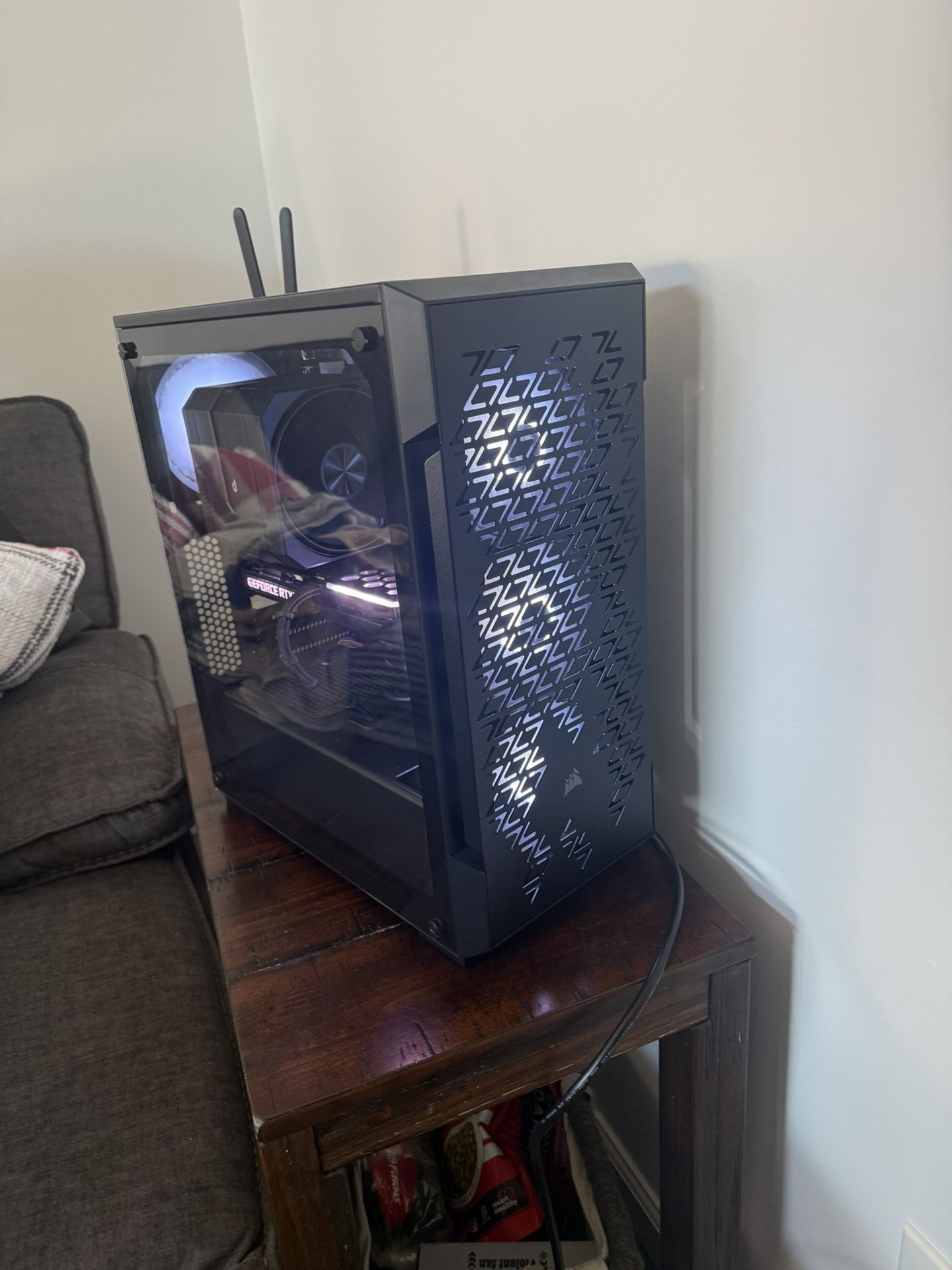 Super Clean RGB Gaming PC RTX 3060 12g | Ryzen 5 5600x