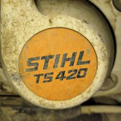 STIHL TS420 Concrete Cut-Off Saw / Sierra de Concreto