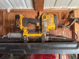 Dewalt Grease gun