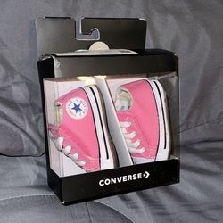 Pink baby converse 