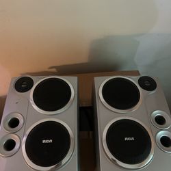 RCA RS2635 Speakers