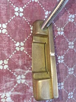 PING CUSHIN PUTTER VINTAGE 1967 ERA  ALL ORIGINAL.