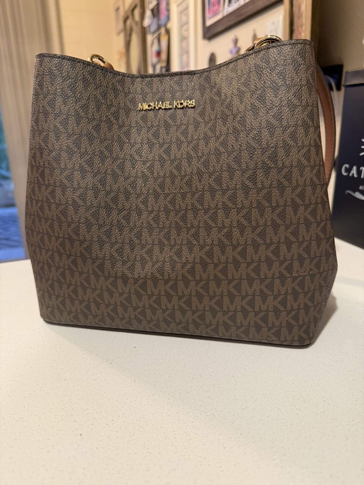 Michael Kors Shoulder Handbag