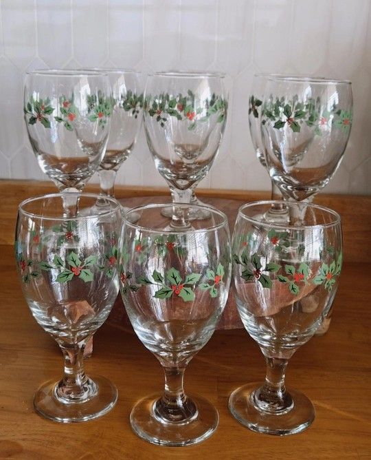 9 Vintage Libbey Drinking Glasses