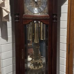 Grandfather Clock 