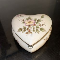 vintage trinket boxes 