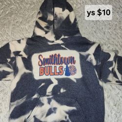 Smithtown Bulls Hoodie Size Ys 