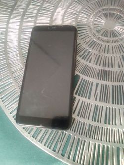 Phone for sale read description first come first serve