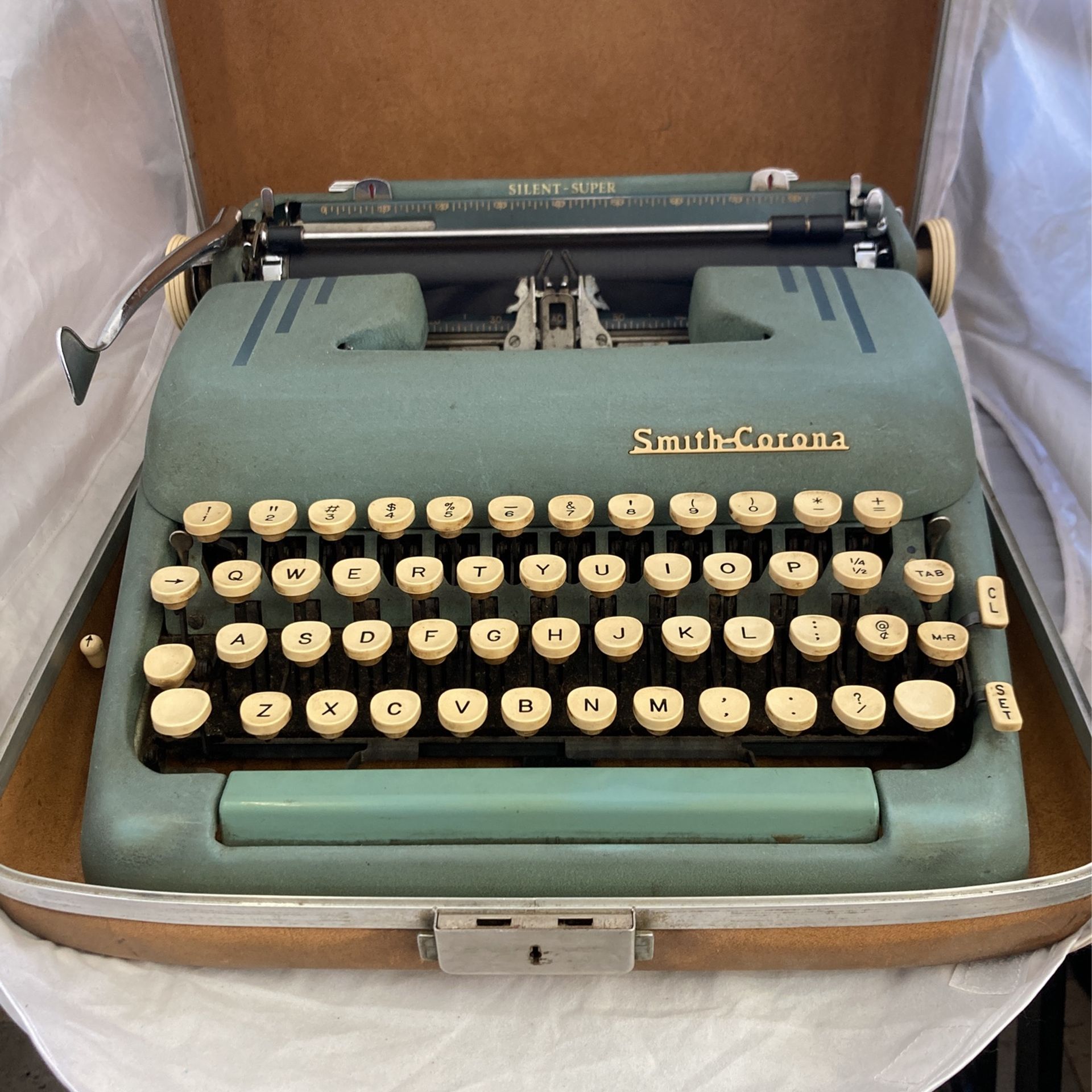 Vintage 50s Blue Green Smith-Corona Silent Super Typewriter with Case