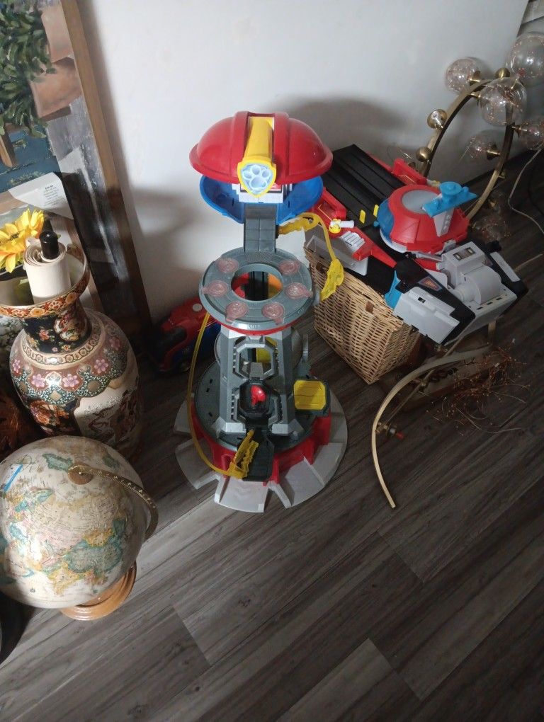 Paw Patrol Tower