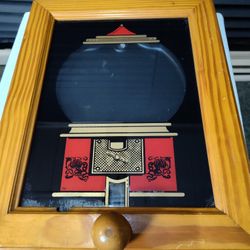 Vintage Candy Picture With Bottom Slot Release