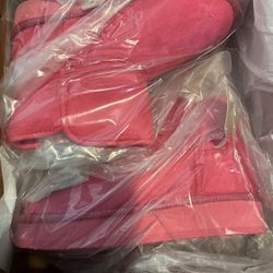 New Pink Boots Size 3