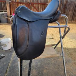 Barnsby English Saddle