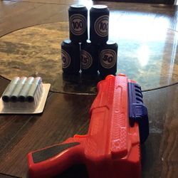 Red And Blue Gun With 4 Slots