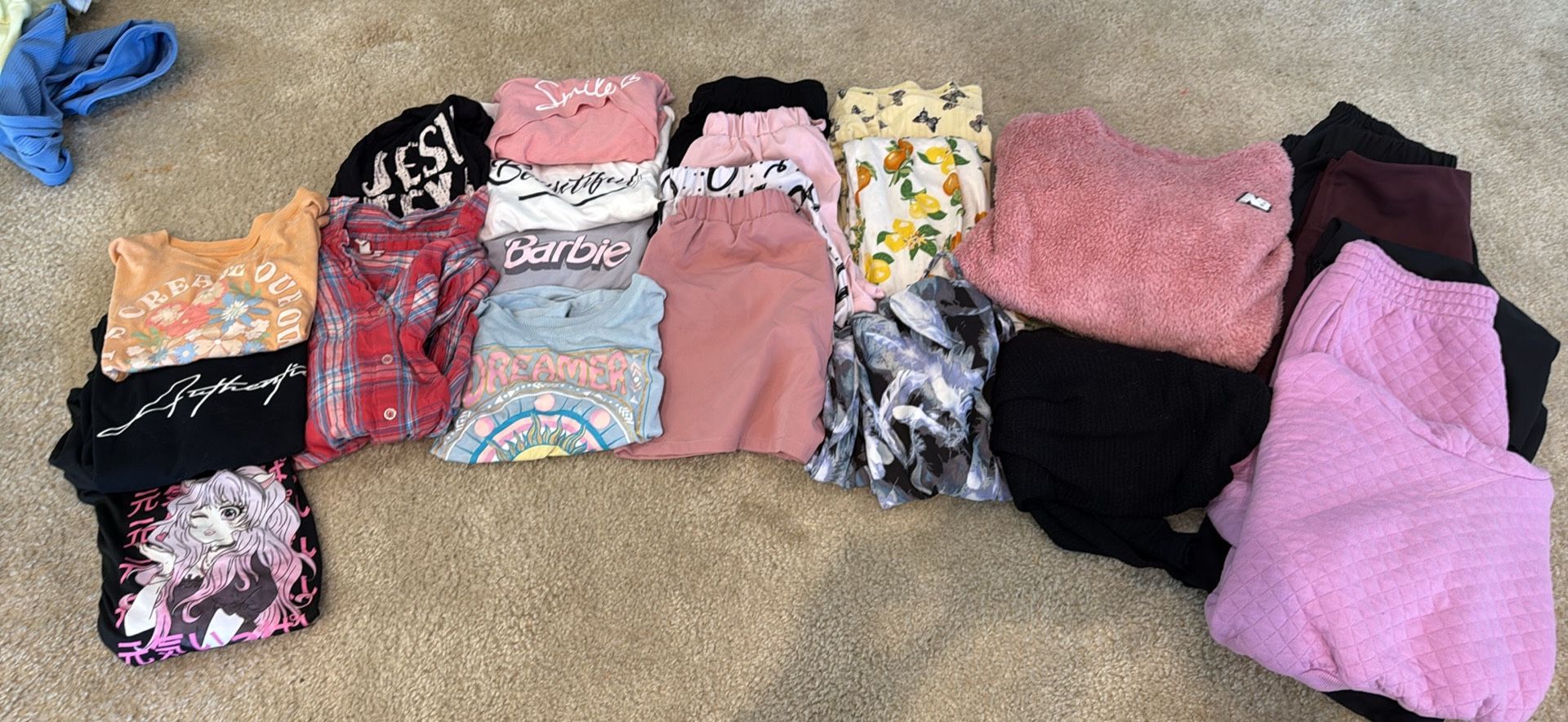 Girls clothes