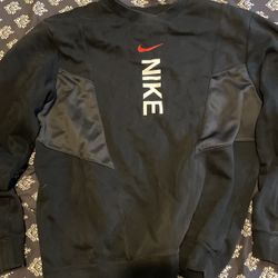 Nike Sweater 