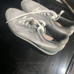 Men’s Puma Shoes 11.5