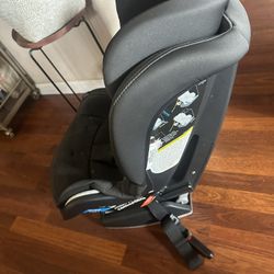 Car seat