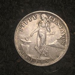 1944 S Filipinas Fifty Centavos United States of America W.W.2 War Coin Silver?