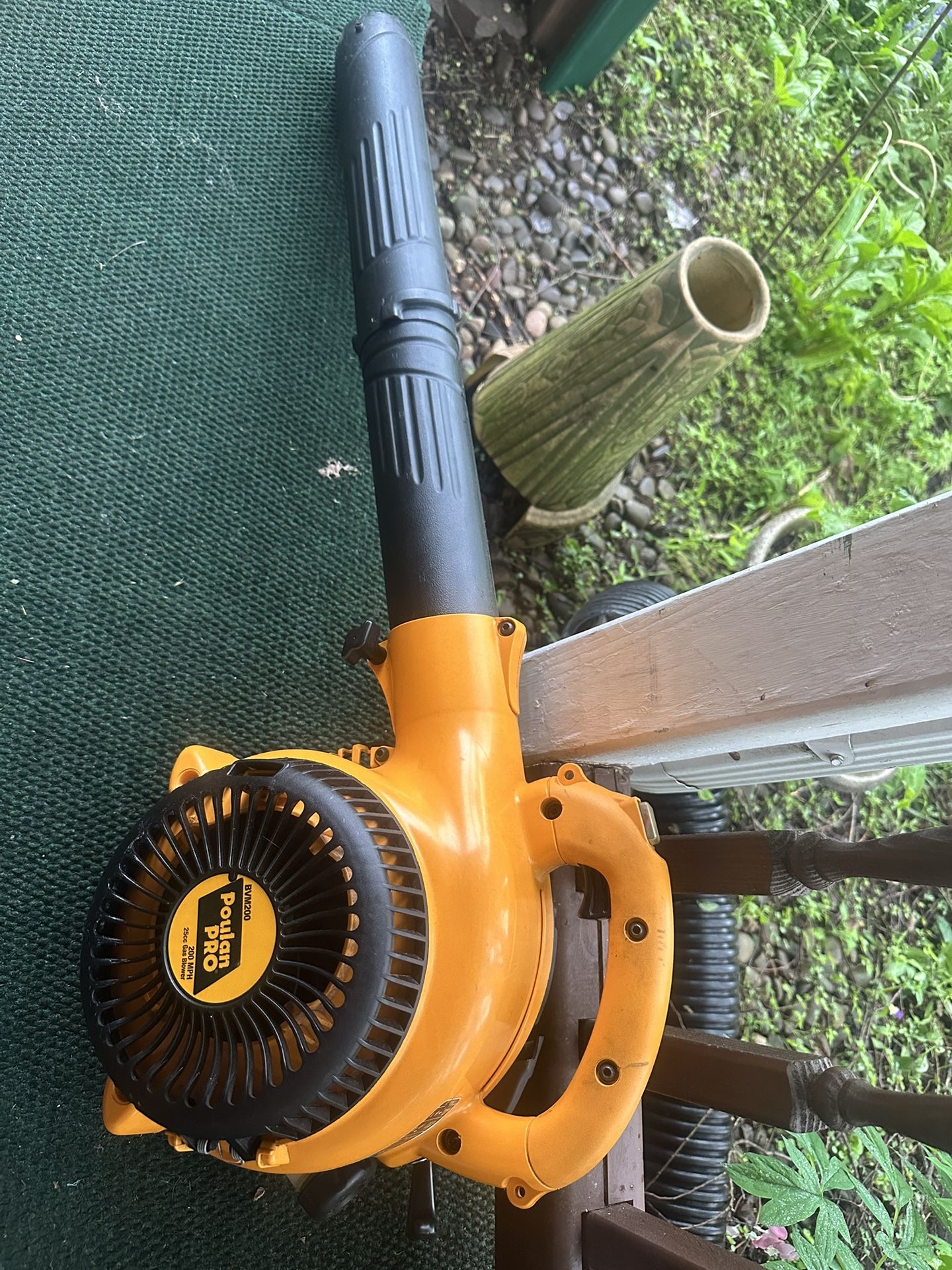 New Condition Poulan Blower