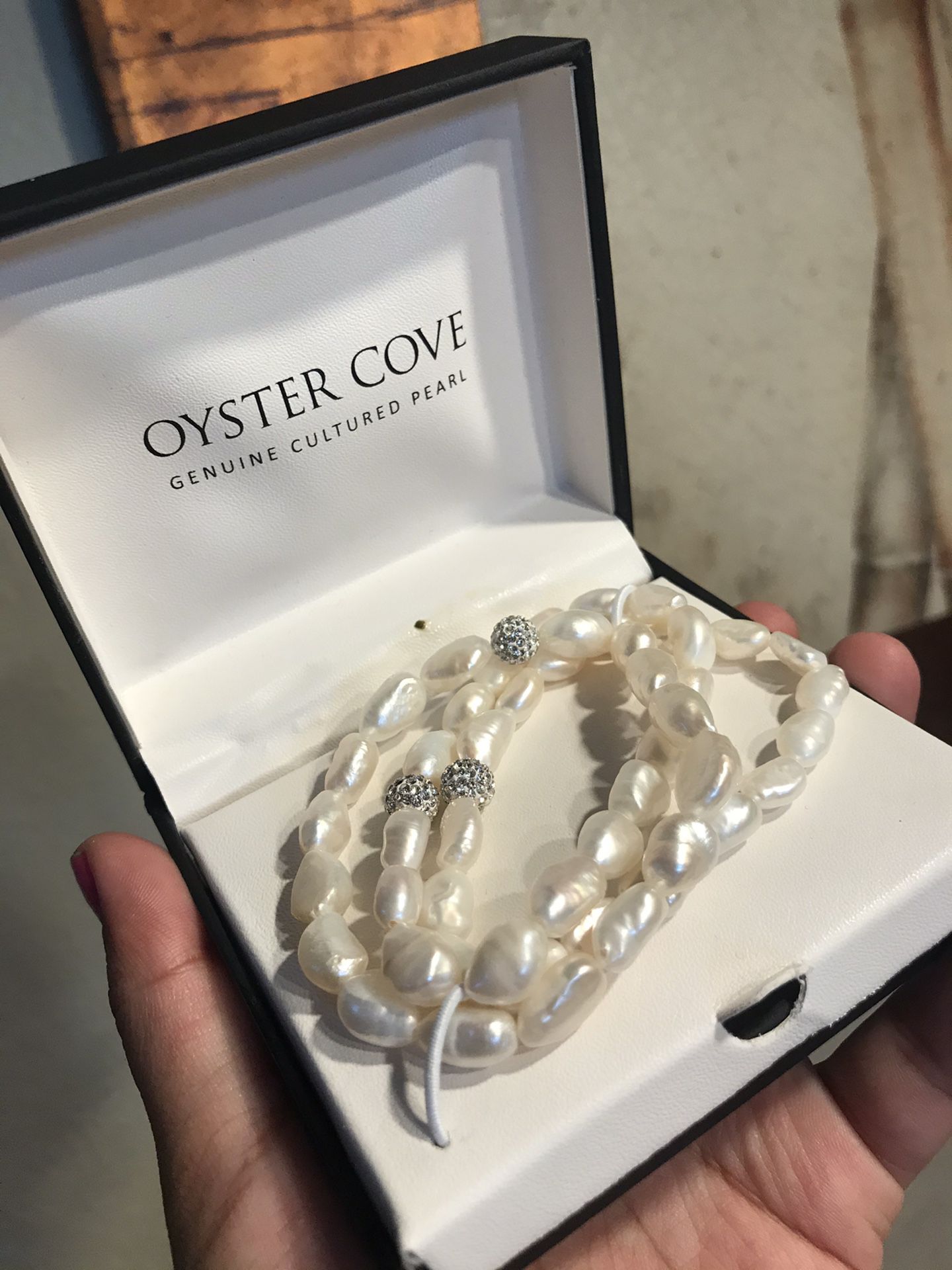 Genuine Cultured Pearl Bracelets