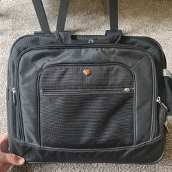 21” Black Messenger Bag (Targus)