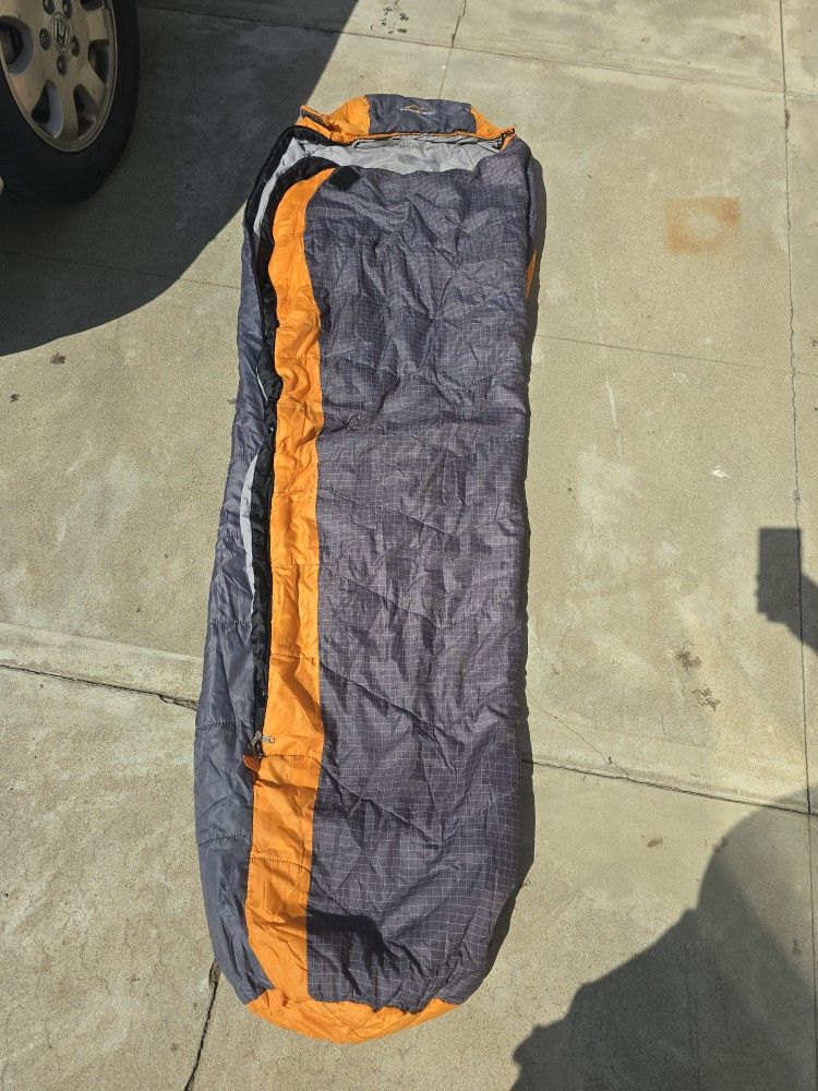 Suisse Sport Sleeping Bag