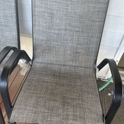 $20 each - Lawn chairs (4) Moving need gone