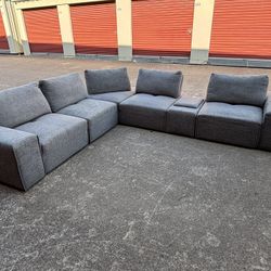 *FREE DELIVERY* Laney Park 5 Piece Sectional Sofa 