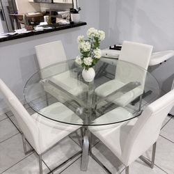 Elegant 5-Piece Dining Set – Glass Table & White Chairs