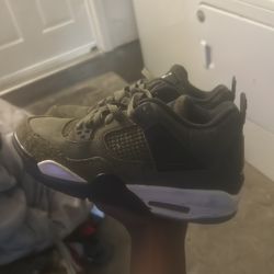 Army green 4s