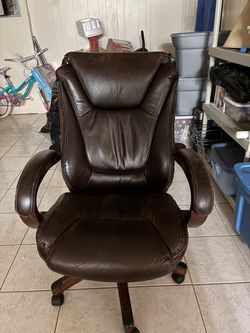 Arm chair