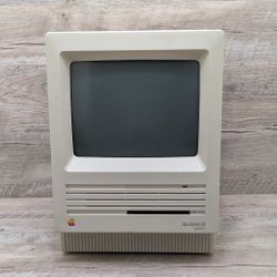 Vintage Macintosh SE 1988