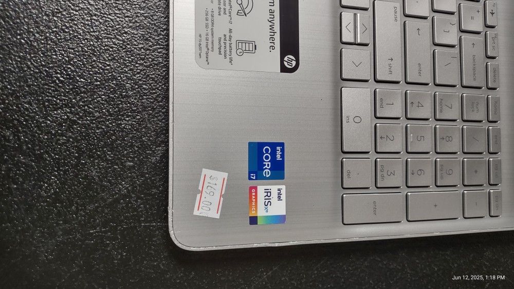 Hp Laptop 16 Inch Screen i7 Intel Iris