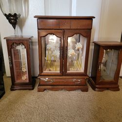 Vintage SINGLE Door Jewelry Box 