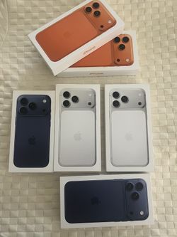 Apple iPhone 17 Pro Max Or 17 Pro Unlocked I Can Meet You Now 