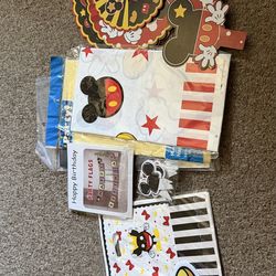 Mickey Mouse decorations