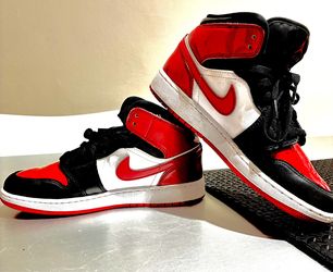 Nike Air Jordans 1