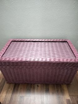 Large Wicker Storage table /box