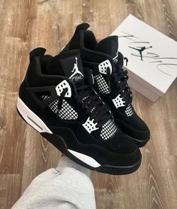 White Thunders 4s - $120 each