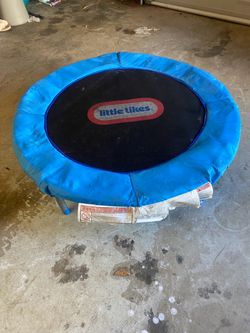 Little Tikes Kids Mini Trampoline