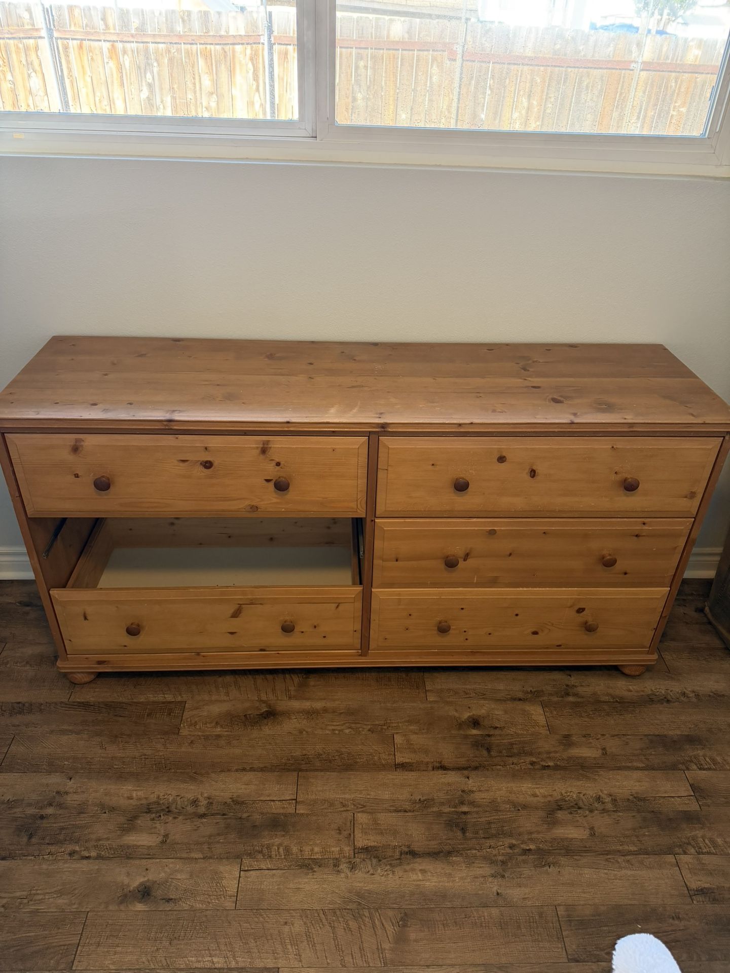 Free Dresser (missing drawer)