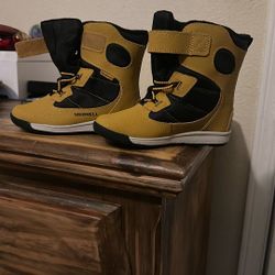 Merrill Snow Boots Size 10c Brand New 