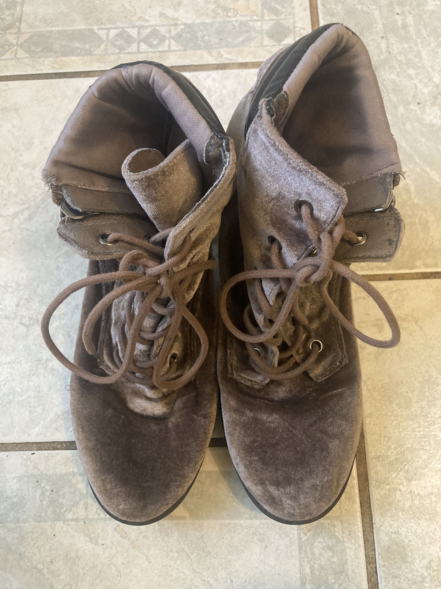 Brown Suede Ankle Combat Boots Women’s 7 1/2