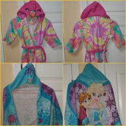 2pcs DISNEY FROZEN HEADED BATH TOWEL & SAINT EVE BATH/SWIM ROBE CHILDREN'S XS (5&6)
