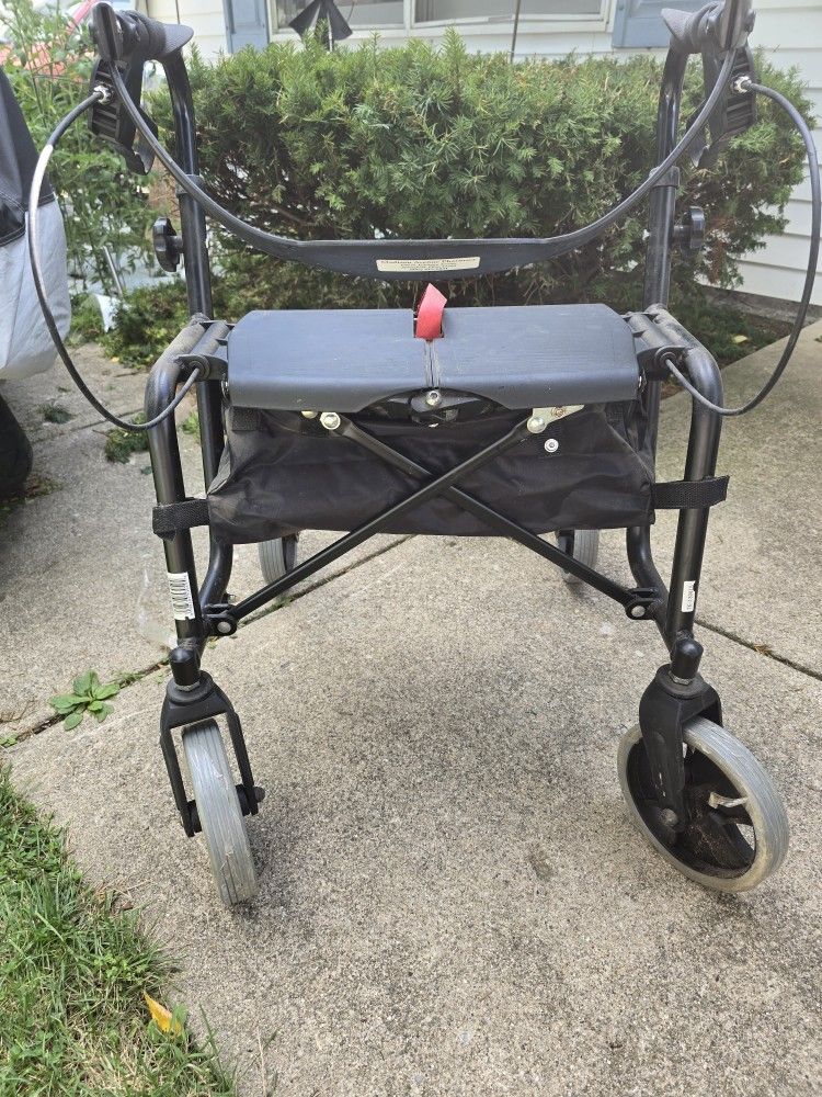 Walker/Transport Chair
