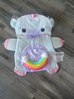 Baby tummy time play mat